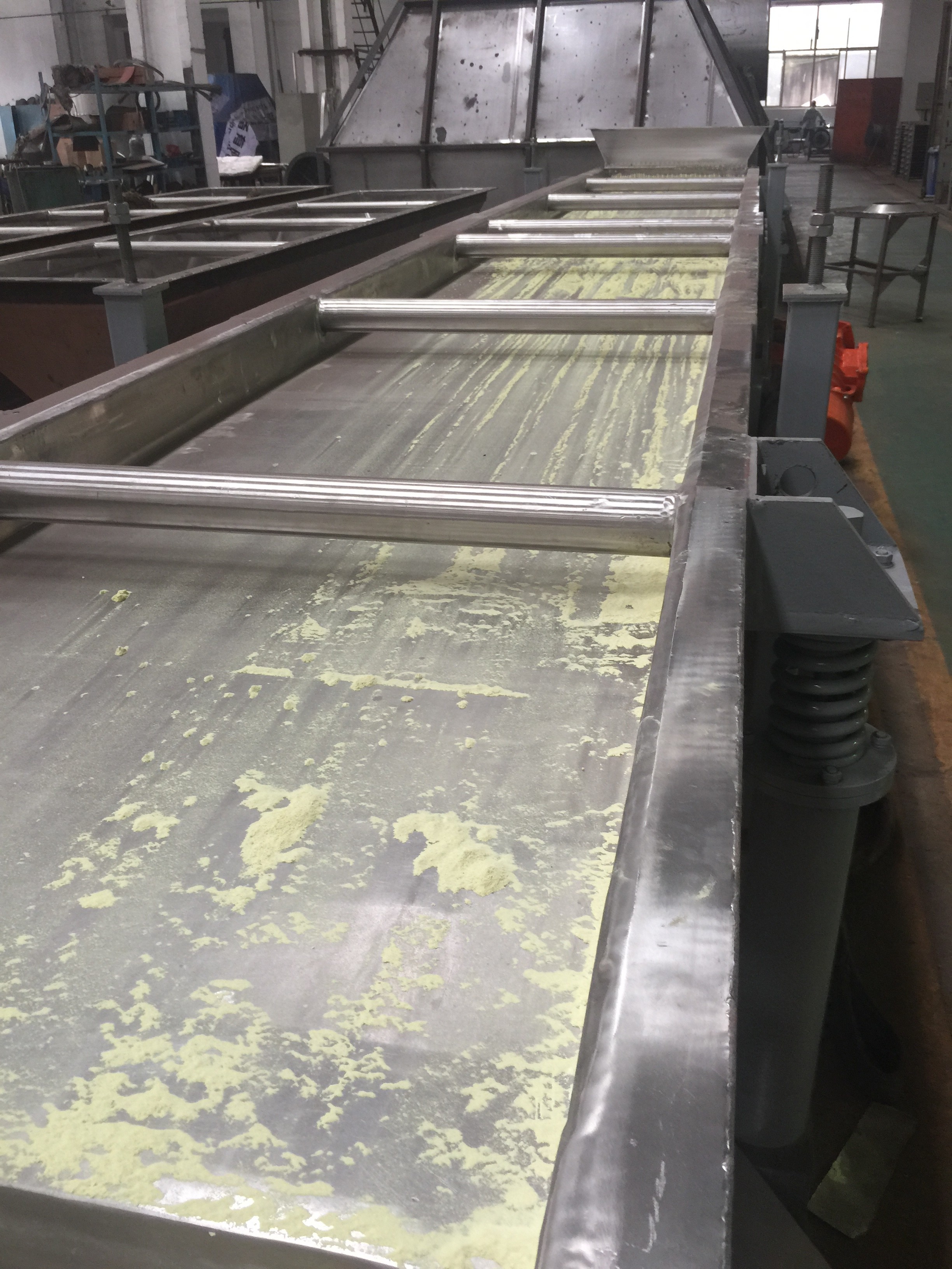 Ventilex Vibration Motor Drive Carrier Fluid Bed Dryer Machine With Big